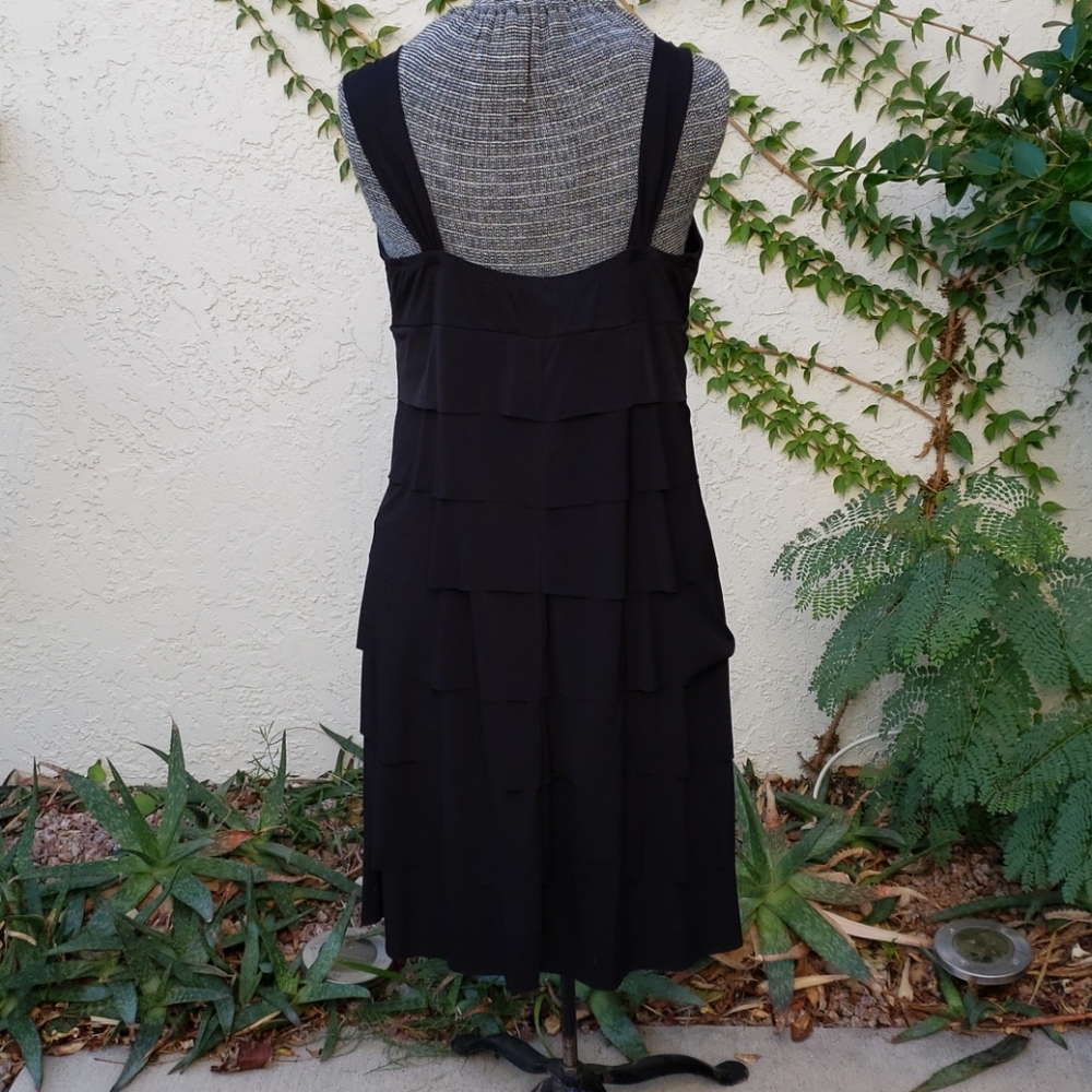 HOLIDAY  DRESS - Picture 6 of 8